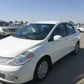 Nissan Versa 2010