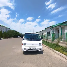 Hyundai H100 2002