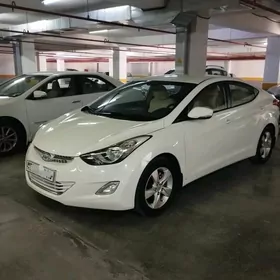 Hyundai Elantra 2011
