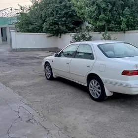 Toyota Camry 1999