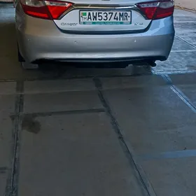 Toyota Camry 2017