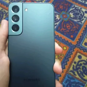 SAMSUNG S22