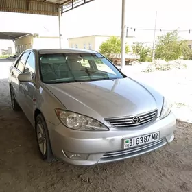 Toyota Camry 2002