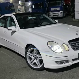 Mercedes-Benz E320 2004