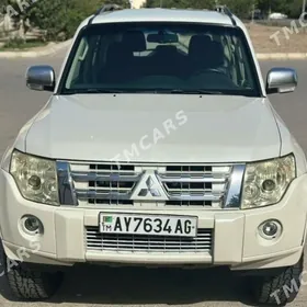 Mitsubishi Pajero 2007
