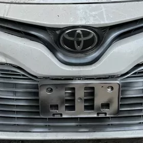 Camry 2018  bamper