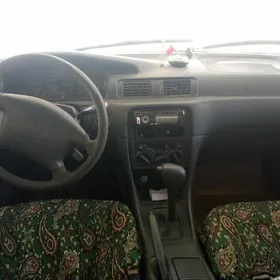 Toyota Avalon 1998
