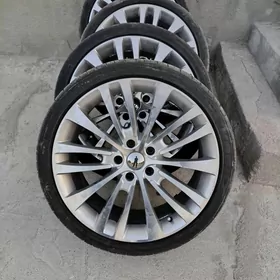 Lexus GS 19 Diska Teker