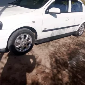 Opel Astra 2003