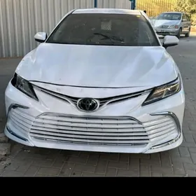 Toyota Camry 2022