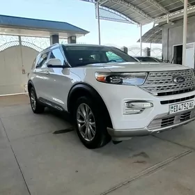 Ford Explorer 2020