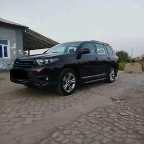 Toyota Highlander 2012