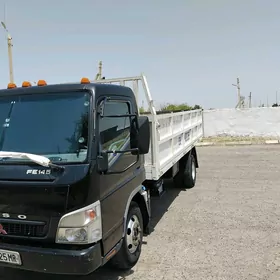 Mitsubishi Fuso 2009