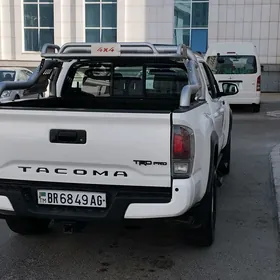 Toyota Tacoma 2019