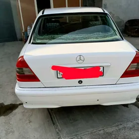 Mercedes-Benz C-Class 1999