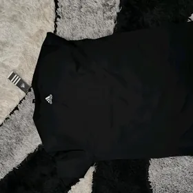 Adidas futbolka