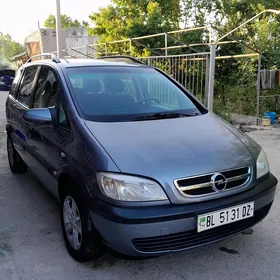 Opel Zafira 2004