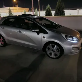 Kia Rio 2013