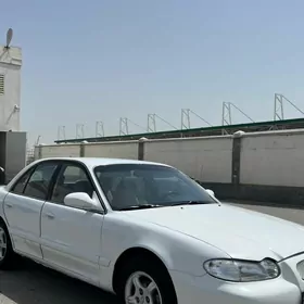 Hyundai Sonata 1998