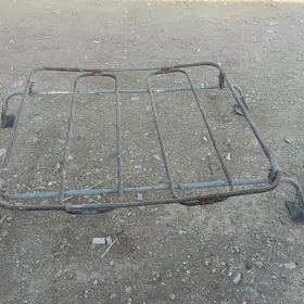 lada niva bagažnik