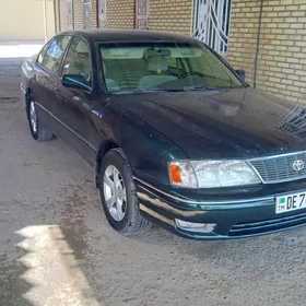 Toyota Avalon 1999