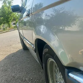 BMW 730 1992