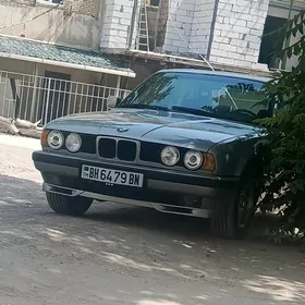BMW 525 1990