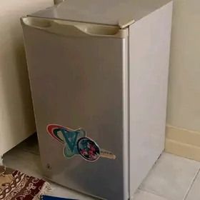 Satlyk Holodilnik