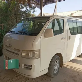 Toyota Hiace 2008