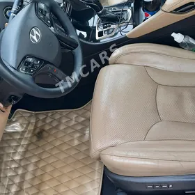 Hyundai Grandeur 2013