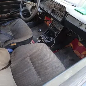 Lada 2107 2000