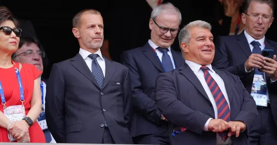 УЕФА оштрафовал «Челси» на €31 млн, «Барселону» — на €15 млн