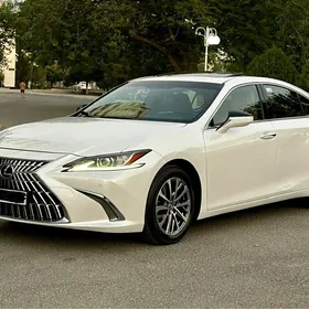 Lexus ES 350 2022