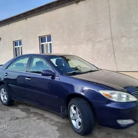 Toyota Camry 2004
