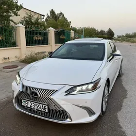 Lexus ES 350 2019