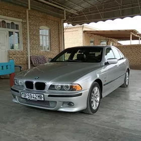 BMW E39 2003