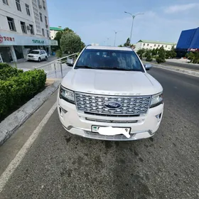 Ford Explorer 2019