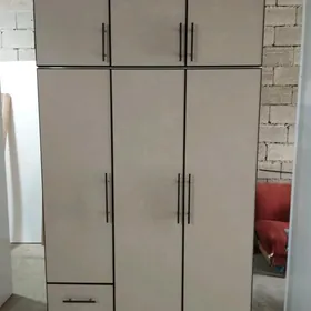 Mebel sfaner
