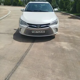Toyota Camry 2017