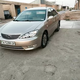 Toyota Camry 2005