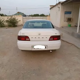 Toyota Camry 1995