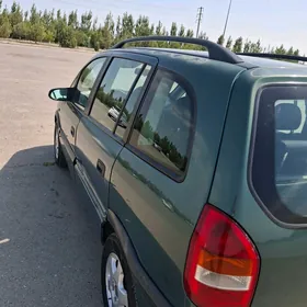 Opel Zafira 2000