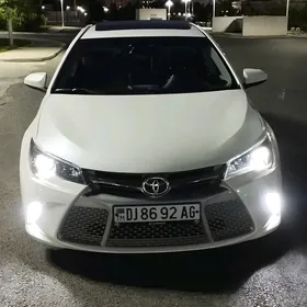 Toyota Camry 2017