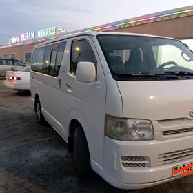 Toyota Hiace 2008