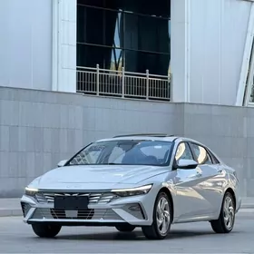 Hyundai Elantra 2025