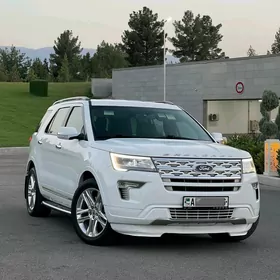 Ford Explorer 2018