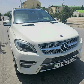 Mercedes-Benz ML350 2014