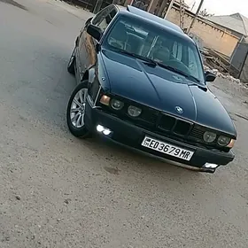 BMW 520 1990