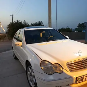 Mercedes-Benz 230E 2003