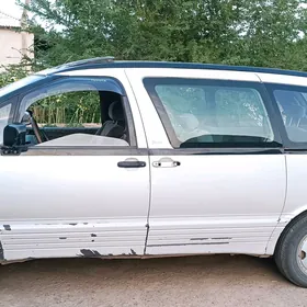 Toyota Previa 1993
